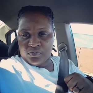 Meet your Posher, Shara